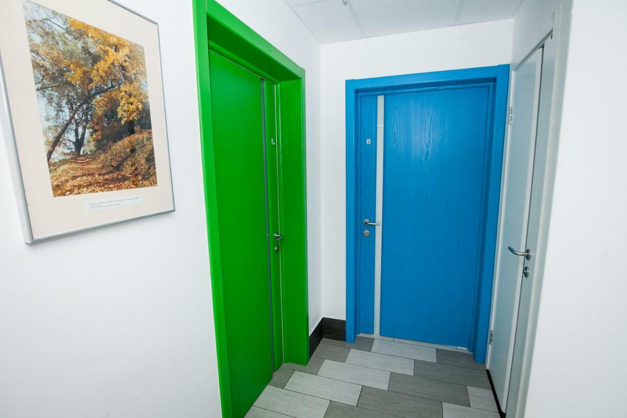 Hostel Croc Krasnogorsk Exteriör bild